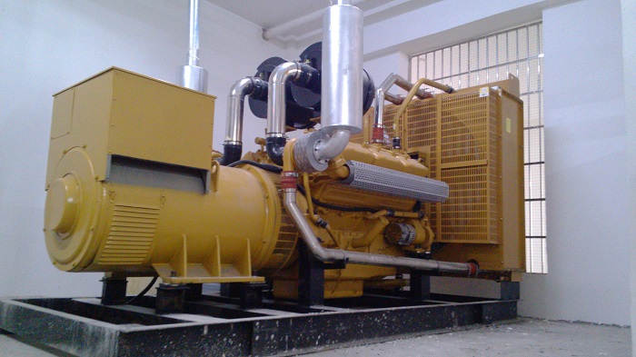 柴油发电机.jpg